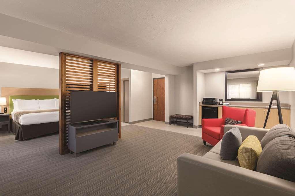 Country Inn & Suites By Radisson, Erie, Pa Kearsarge Δωμάτιο φωτογραφία