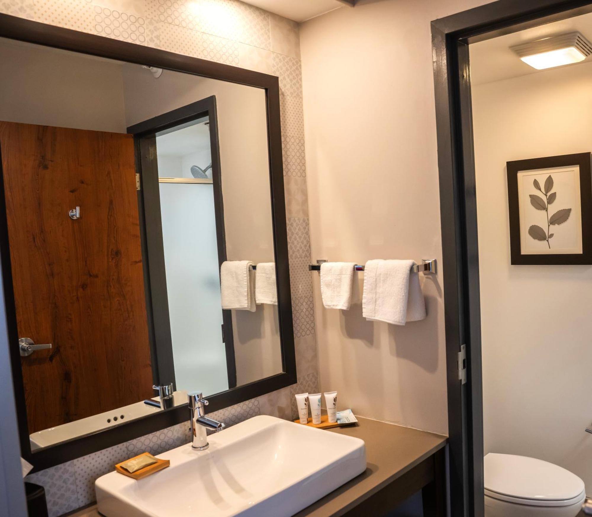 Country Inn & Suites By Radisson, Erie, Pa Kearsarge Εξωτερικό φωτογραφία