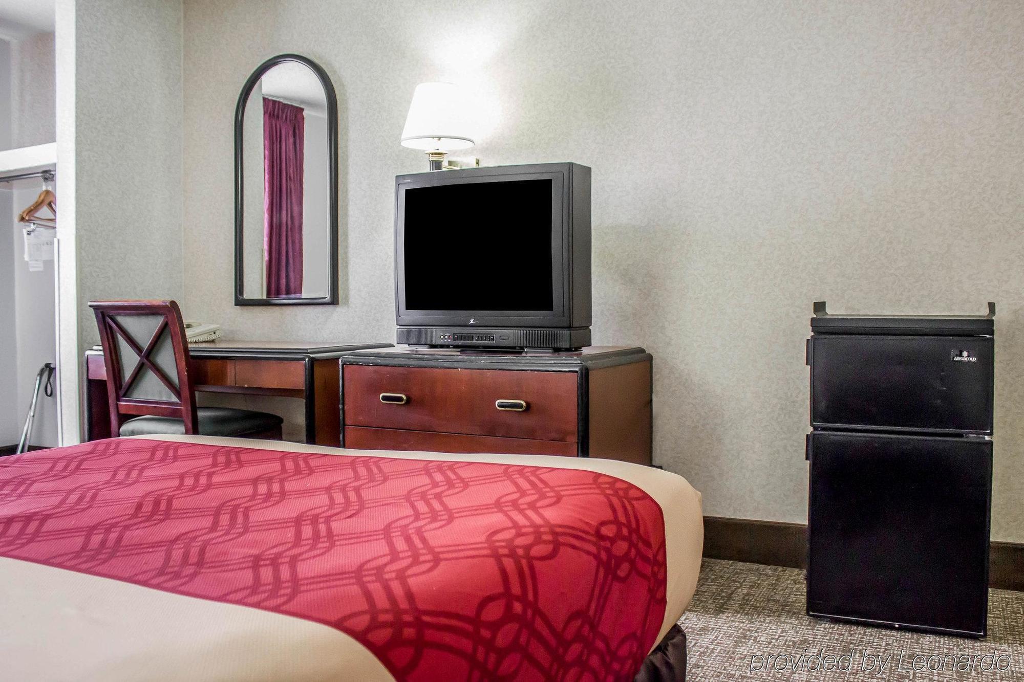 Country Inn & Suites By Radisson, Erie, Pa Kearsarge Εξωτερικό φωτογραφία