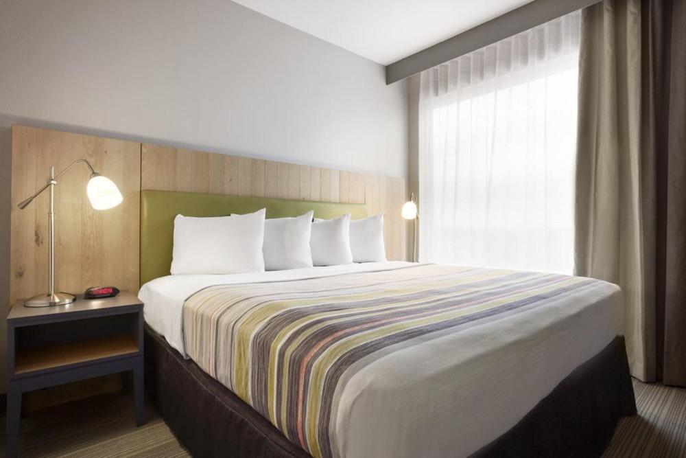 Country Inn & Suites By Radisson, Erie, Pa Kearsarge Εξωτερικό φωτογραφία